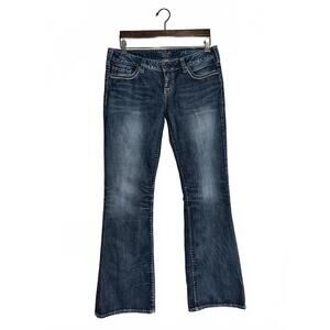 SILVER Pioneer Lowrise Bootcut Jeans 32 x 32